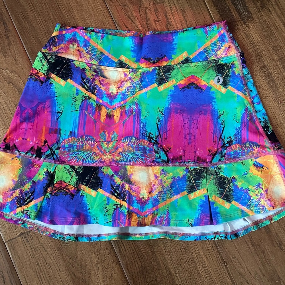 Dona Jo size 2 (large)